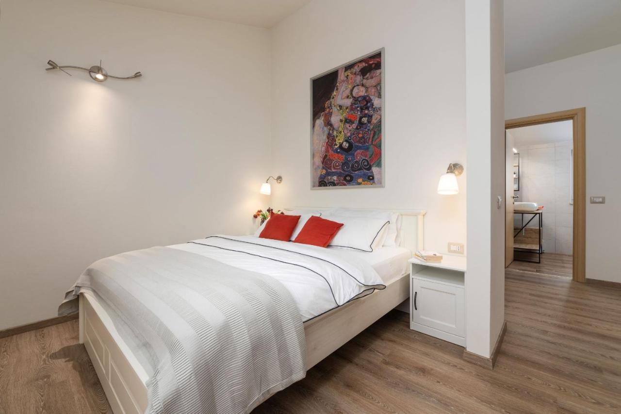 Rooms Karolina Funtana Extérieur photo